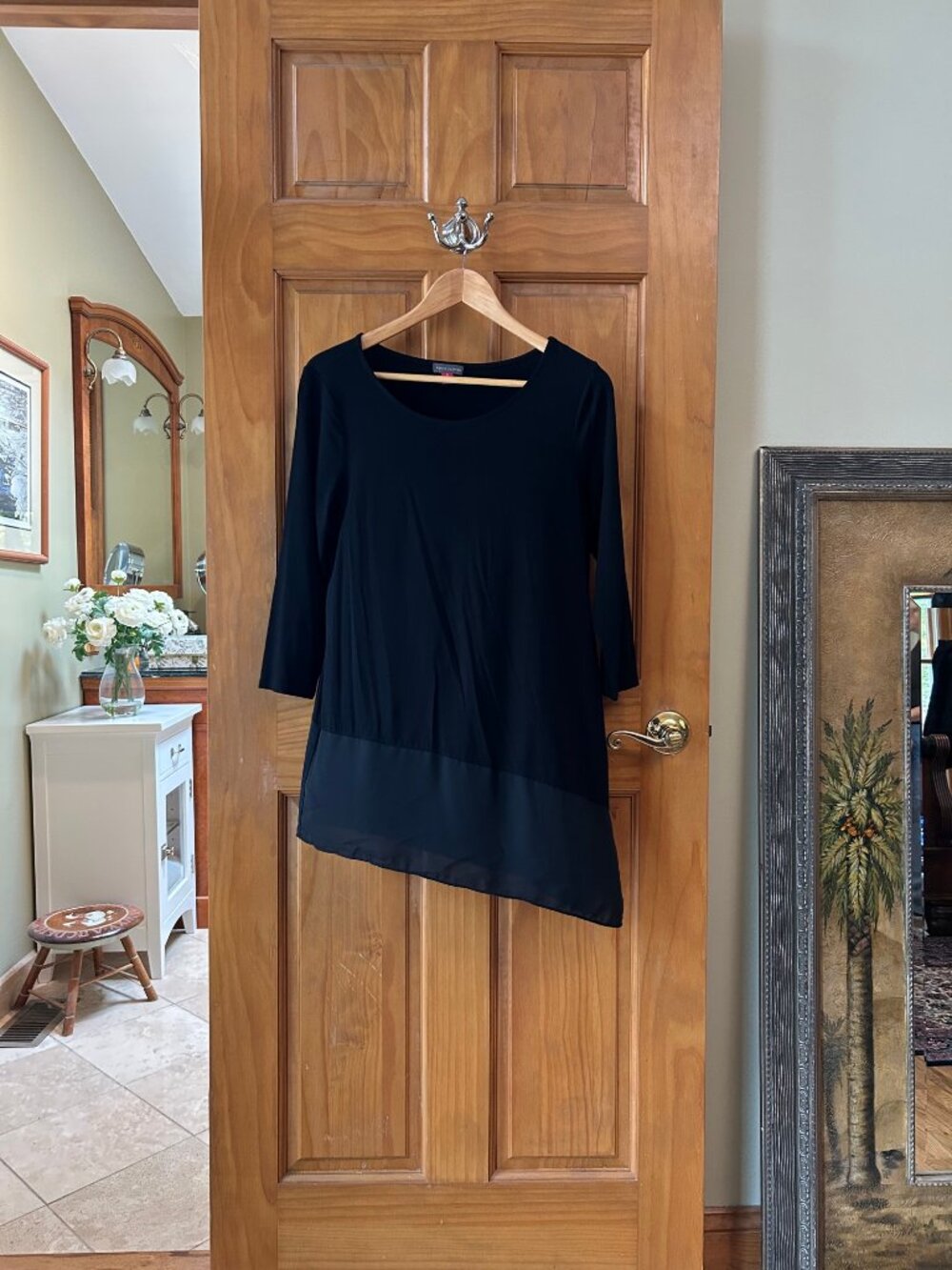 Vince Camuto Black Tunic Top Size S Asymmetrical Hem